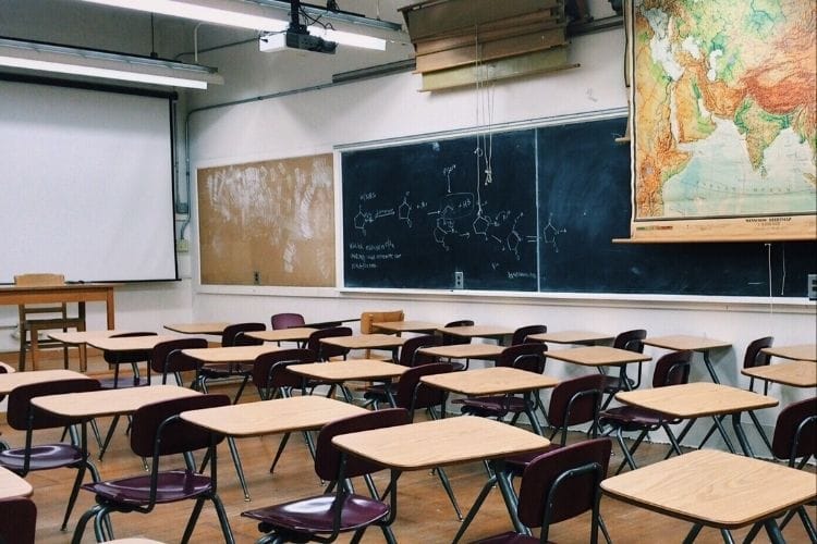 La enseñanza pública en Portugal pierde 117.000 alumnos en diez años