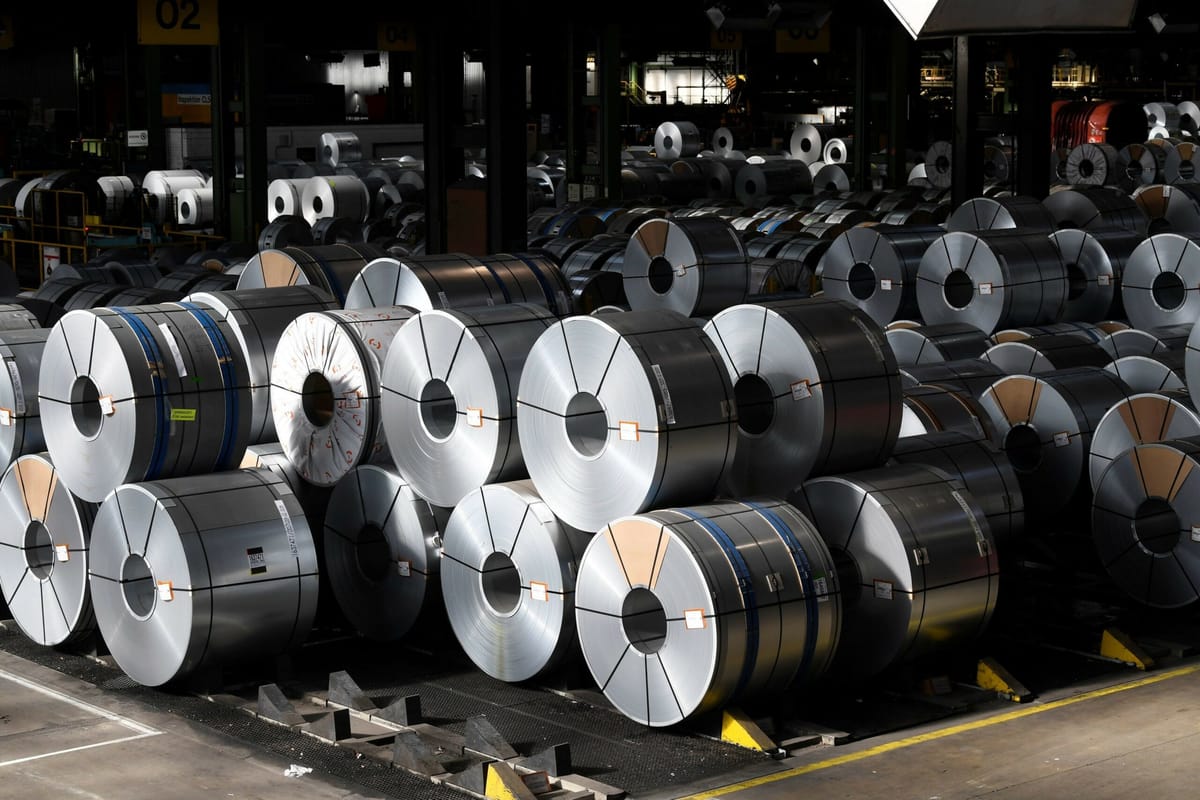 Trump anuncia nuevos aranceles del 25% a las importaciones de acero y aluminio