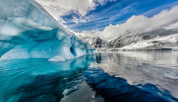 Descubren fugas masivas de metano en el subsuelo antártico, una amenaza para el clima global