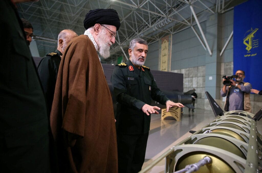 Israel podría atacar instalaciones nucleares de Irán en los próximos meses, advierte inteligencia de EEUU