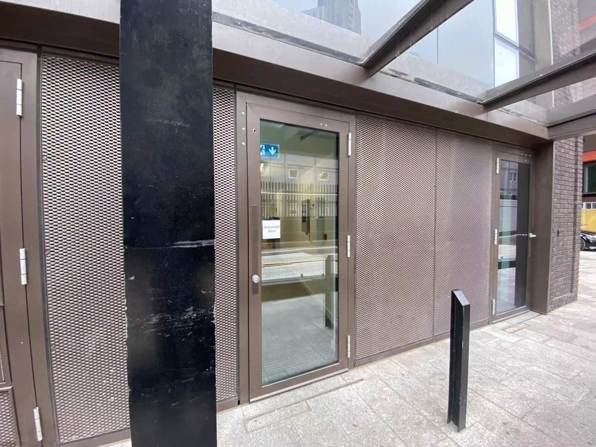 La Asociación de Promotores de Catalunya propone construir edificios con dos accesos según la renta