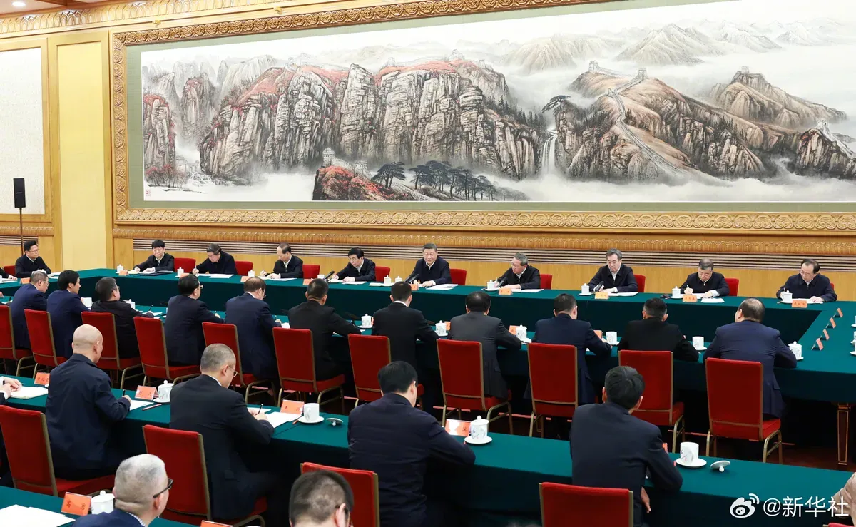 Xi Jinping se reúne con líderes empresariales para mostrar apoyo al sector privado