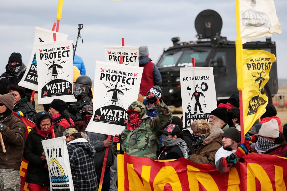 Condenan a Greenpeace a pagar 660 millones de dólares a Energy Transfer