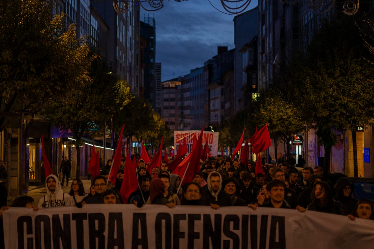 Creba Socialista moviliza un bloque juvenil en el Día de la Clase Obrera Galega