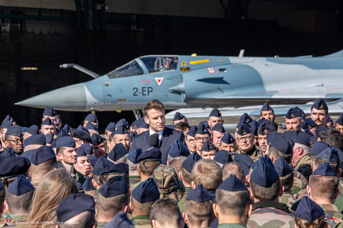 El debate sobre el gasto militar y las prestaciones sociales en el Estado francés