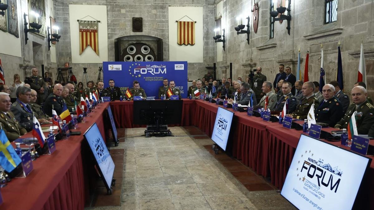 Reunión de jefes militares europeos en París