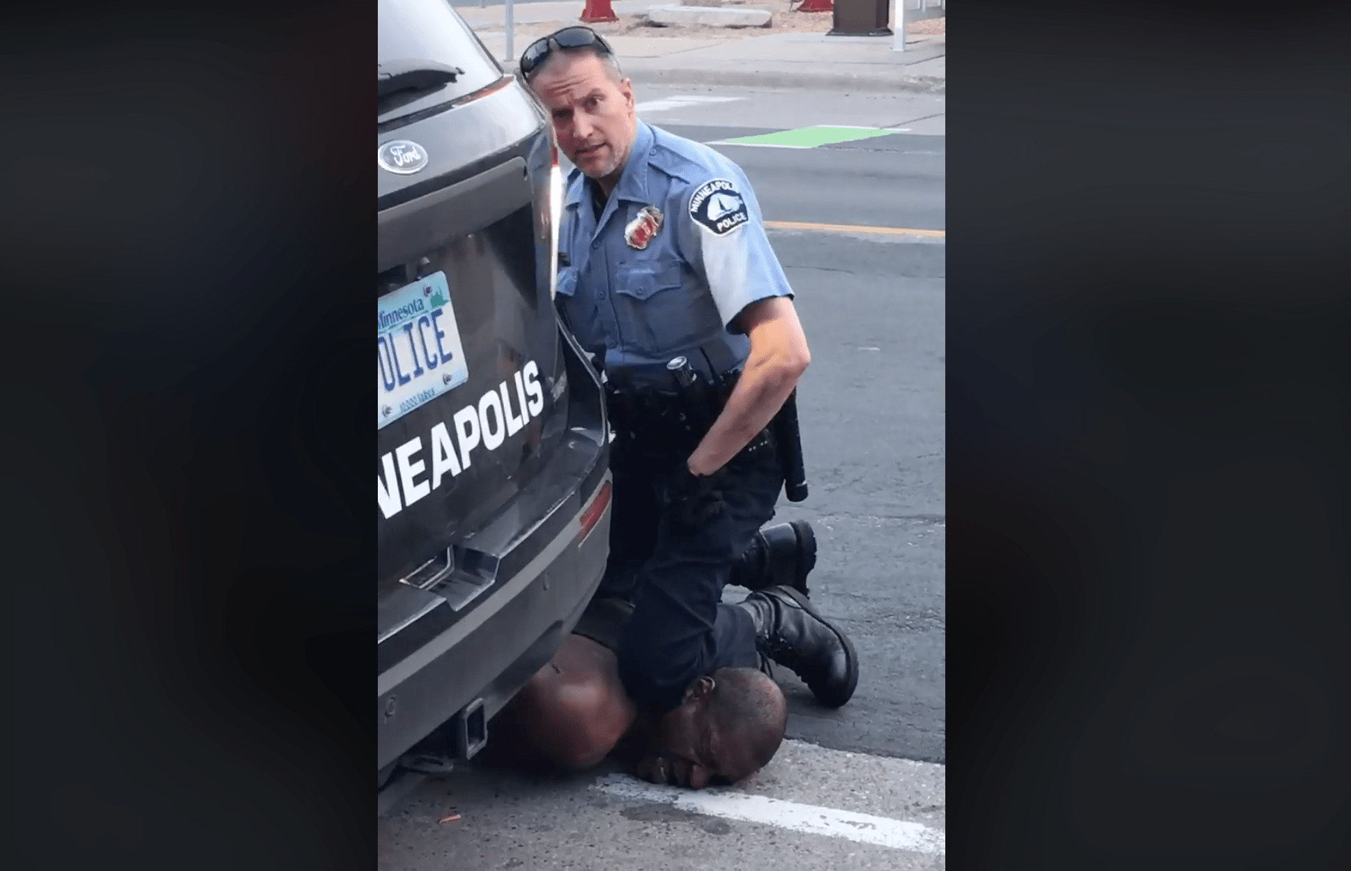 Elon Musk pide el indulto para el policía que mató a George Floyd