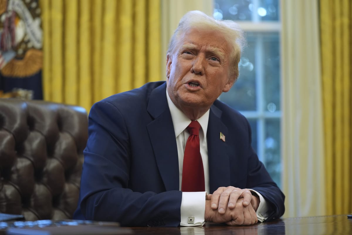 Trump impondrá aranceles del 25% a los automóviles importados a partir del 2 de abril