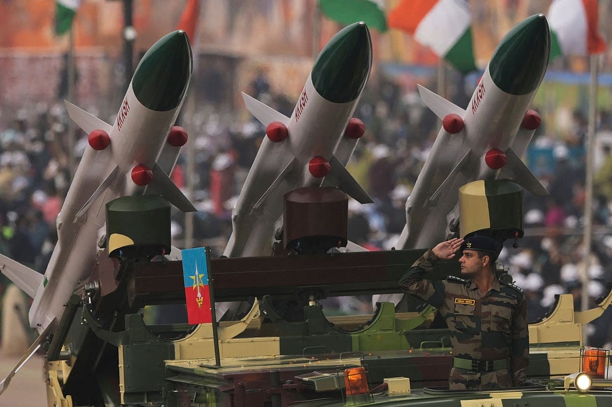 India impulsa exportaciones de armas con préstamos baratos