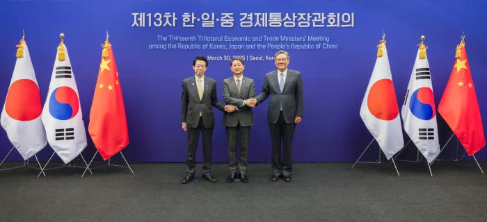 China, Japón y Corea del Sur acuerdan una respuesta conjunta a los aranceles de EEUU