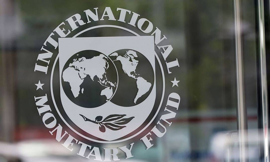 EEUU sopesa su retirada del FMI y el Banco Mundial según el plan de Trump