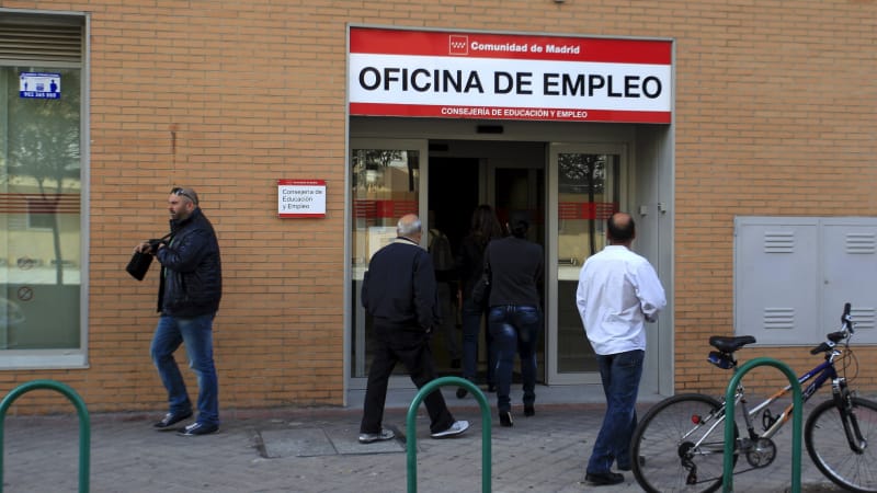 El paro registra su mayor subida desde 2013