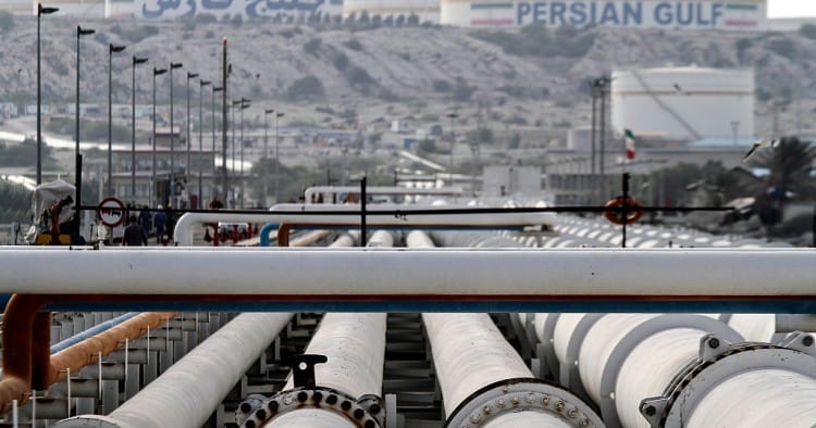 Rusia iniciará en 2025 el suministro de gas a Irán a través de Azerbaiyán