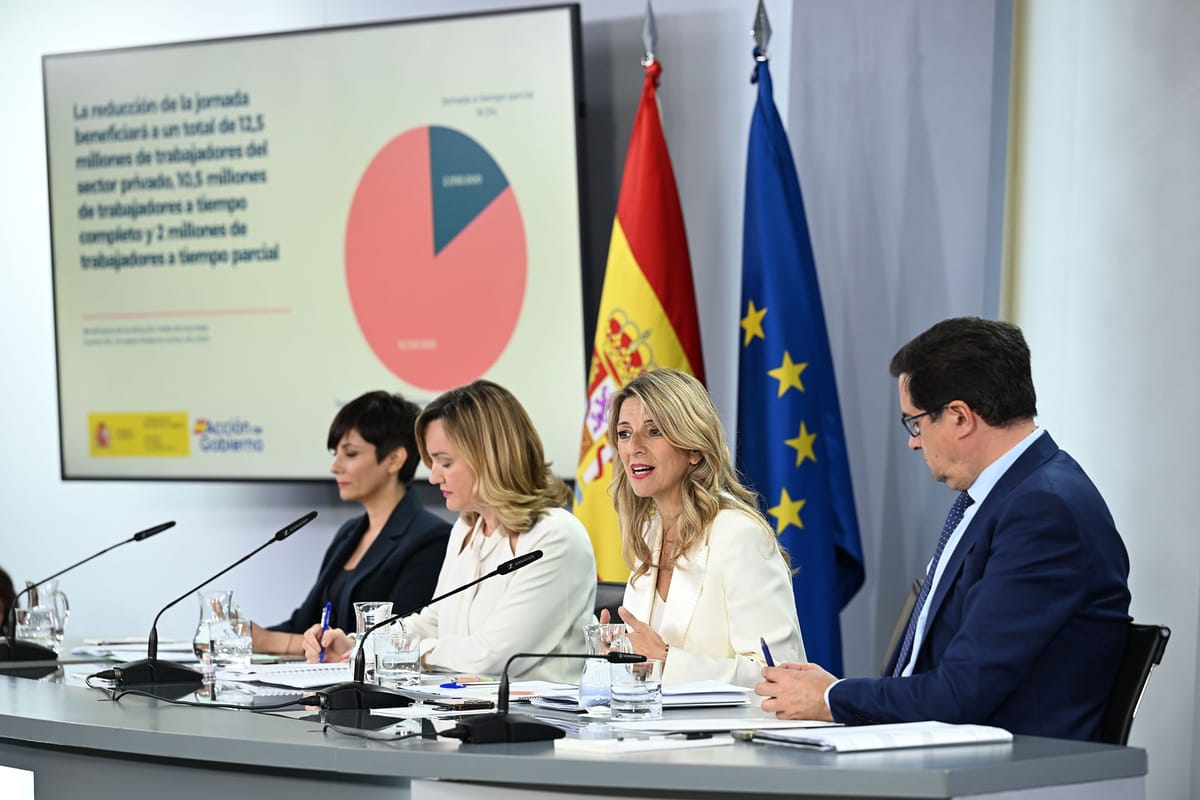 Yolanda Díaz exige al PSOE “máxima contundencia” ante el caso Leire Díez y pide investigar los hechos