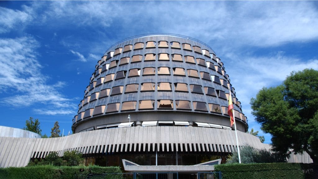 Recurren al Tribunal Constitucional contra el bloqueo de webs ordenado por La Liga y Telefónica