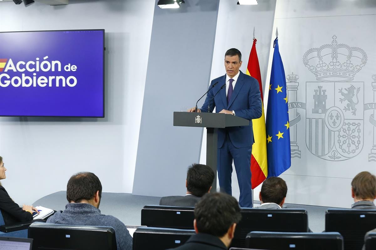 Moncloa asume que no podrá esclarecer pronto los responsables del gran apagón