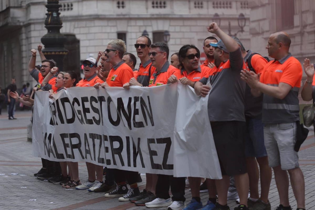 La plantilla de Bridgestone en Euskal Herria y Cantabria aprueba el plan de despidos por mayoría