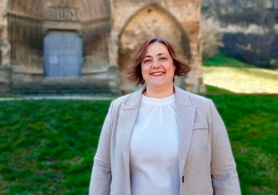 La alcaldesa de Lizarra, Marta Ruiz de Alda, agrede a un joven del municipio