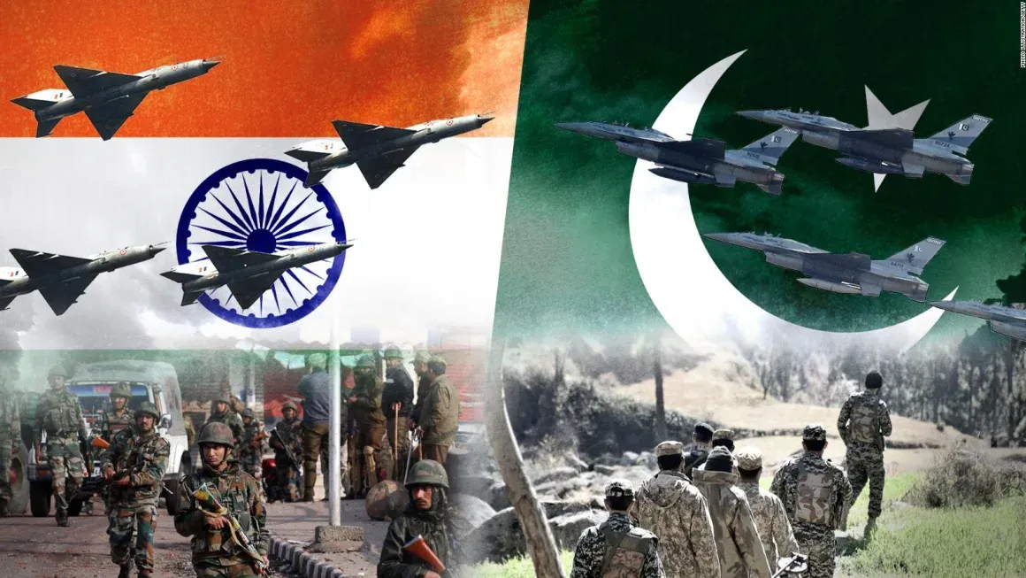 India y Pakistán se acusan mutuamente de ataques con drones y violaciones del alto el fuego en Cachemira