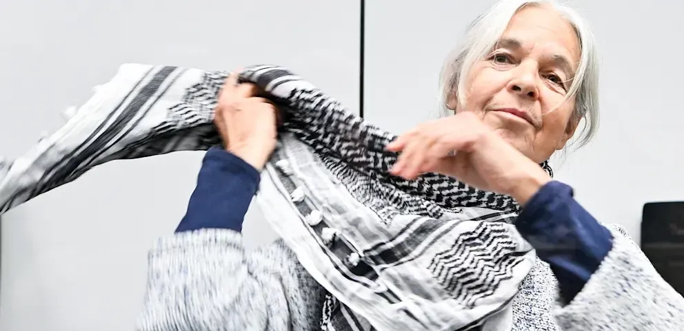 Daniela Klette, exmilitante de la RAF, reaparece en juicio solidarizándose con Palestina