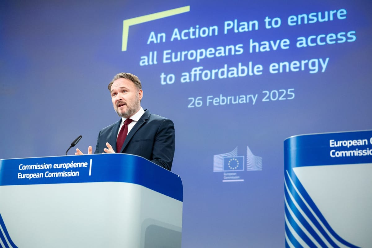 Bruselas pretende eliminar todas las importaciones de gas ruso en la UE antes de 2027