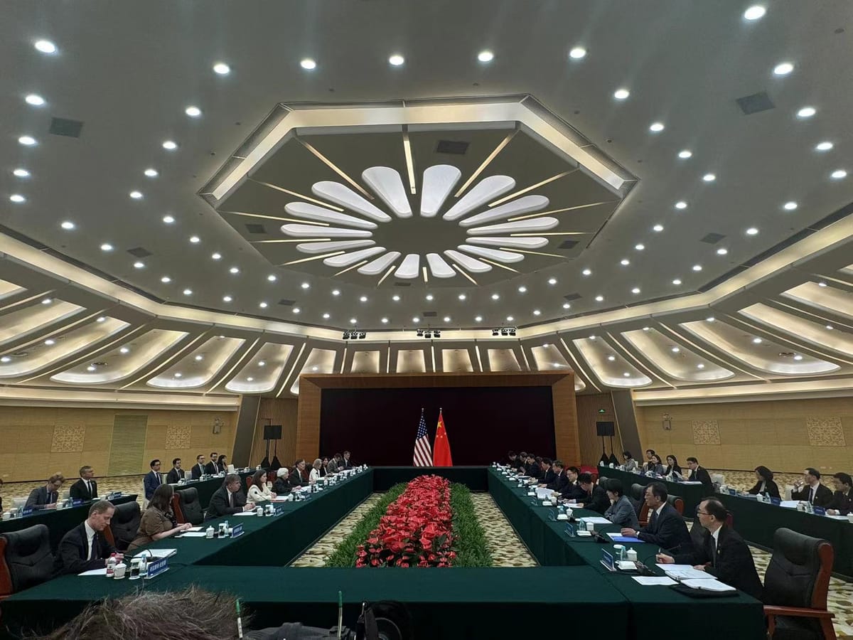 Las exportaciones chinas repuntan un 8,1% en abril pese a la caída del comercio con EEUU