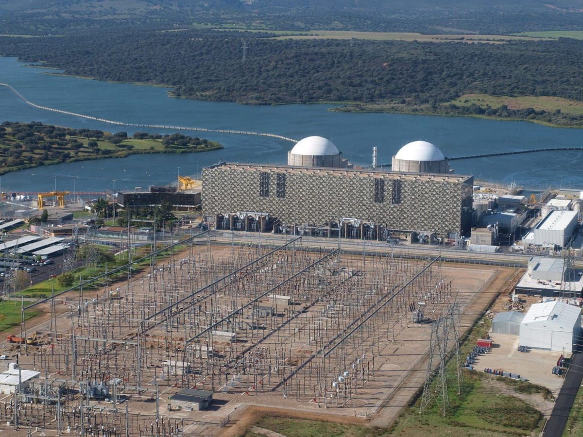 Las eléctricas reclaman revisar el cierre nuclear tras el gran apagón