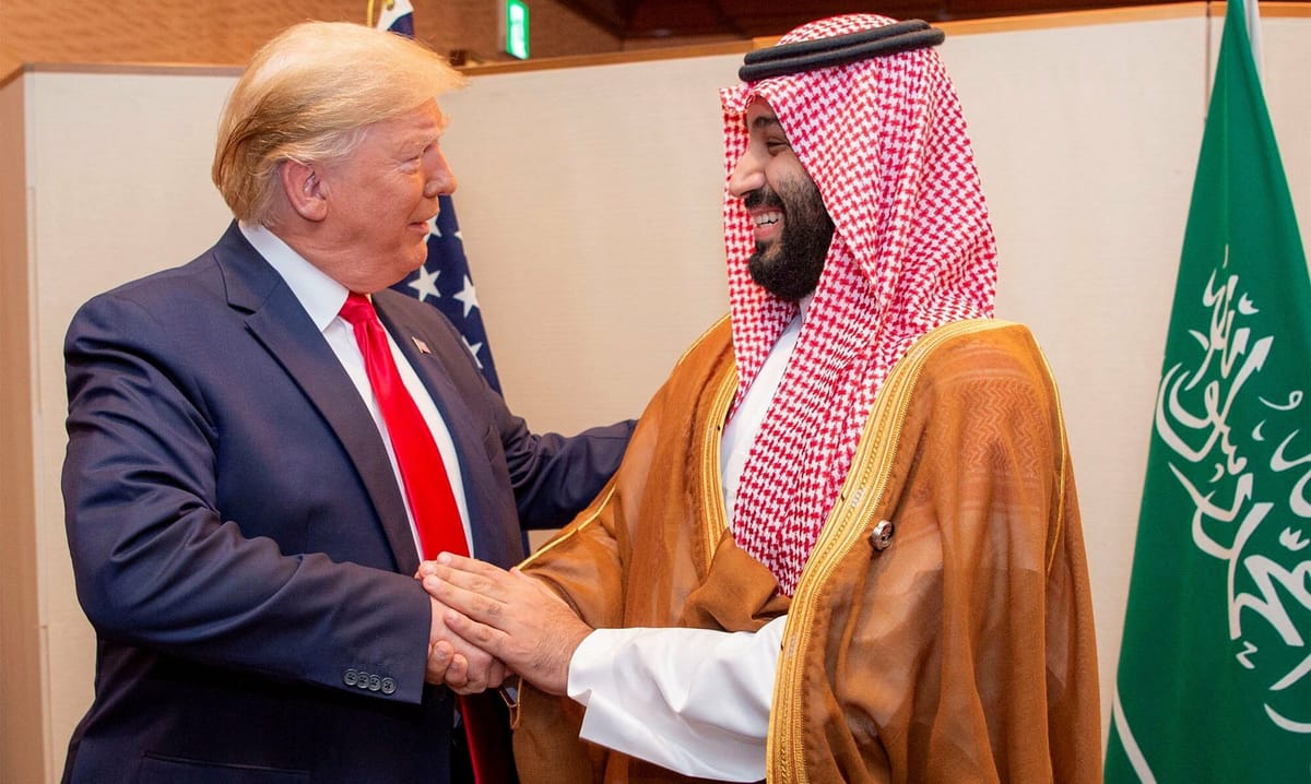 Trump inicia gira por Oriente Medio con agenda de negocios y acuerdos personales