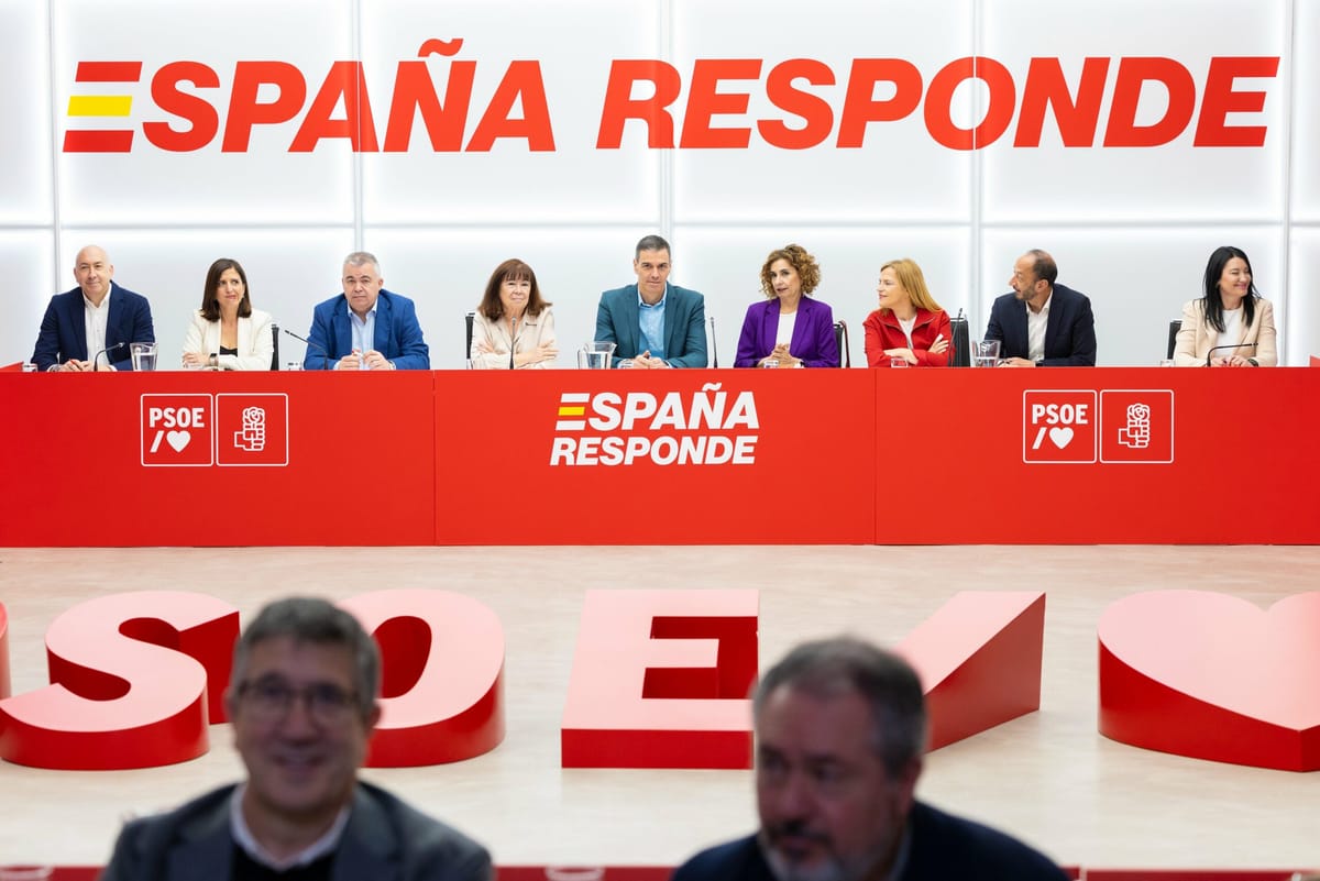 Sánchez denuncia la filtración de mensajes privados con Ábalos y apunta a un "atropello de derechos"