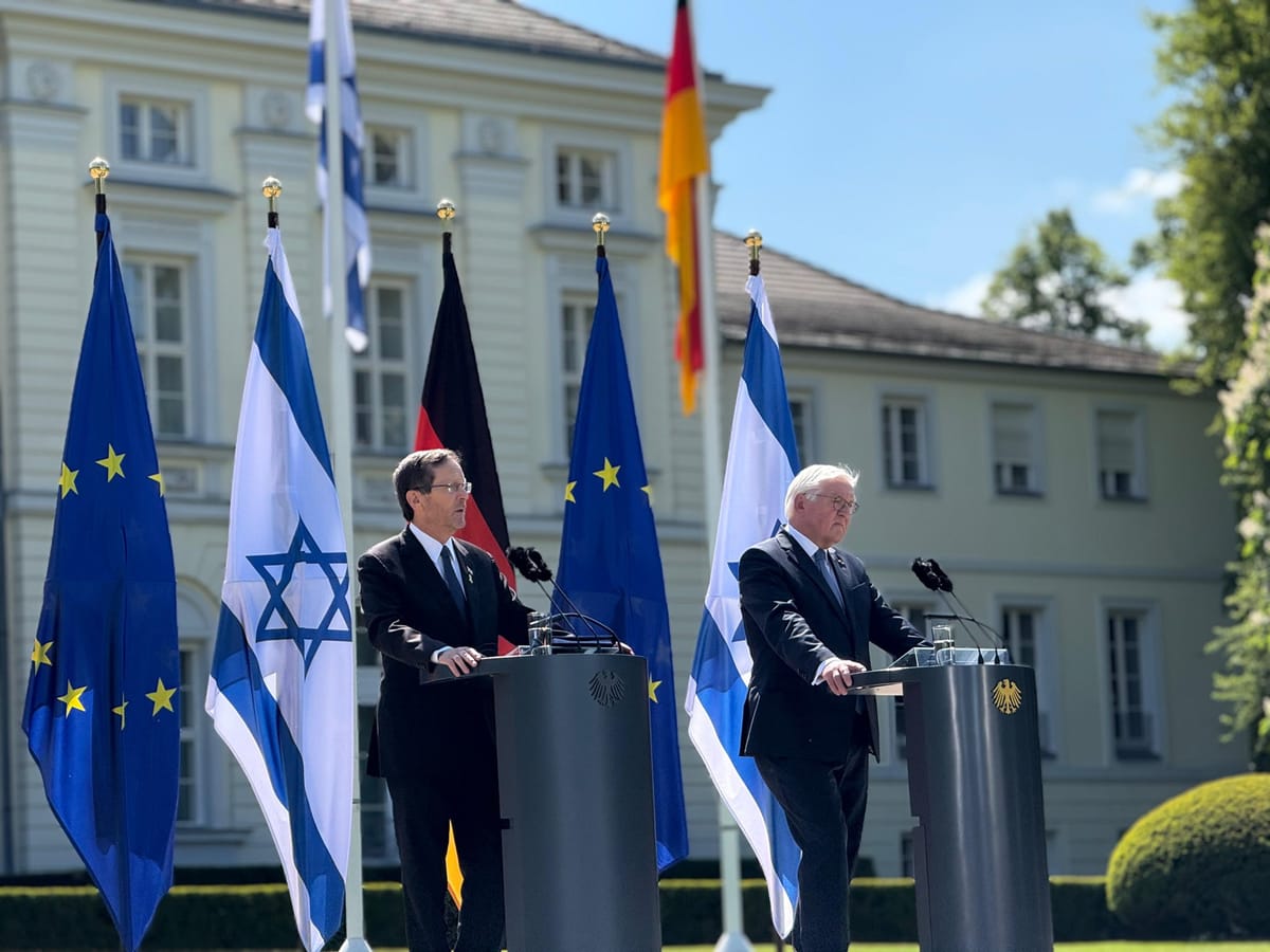 Alemania e Israel conmemoran 60 años de relaciones diplomáticas con visita de Herzog a Berlín