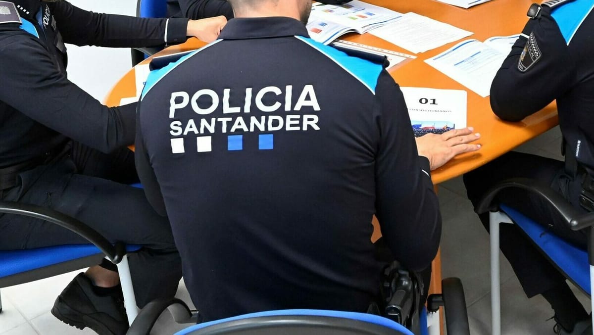 Condenado un policía local de Santander por dos delitos de maltrato a su expareja