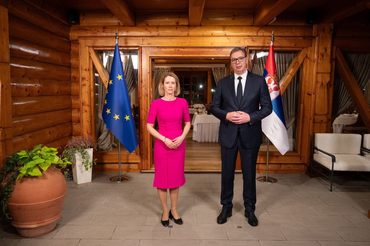 La UE endurece condiciones a Serbia mientras flexibiliza negociaciones con Albania