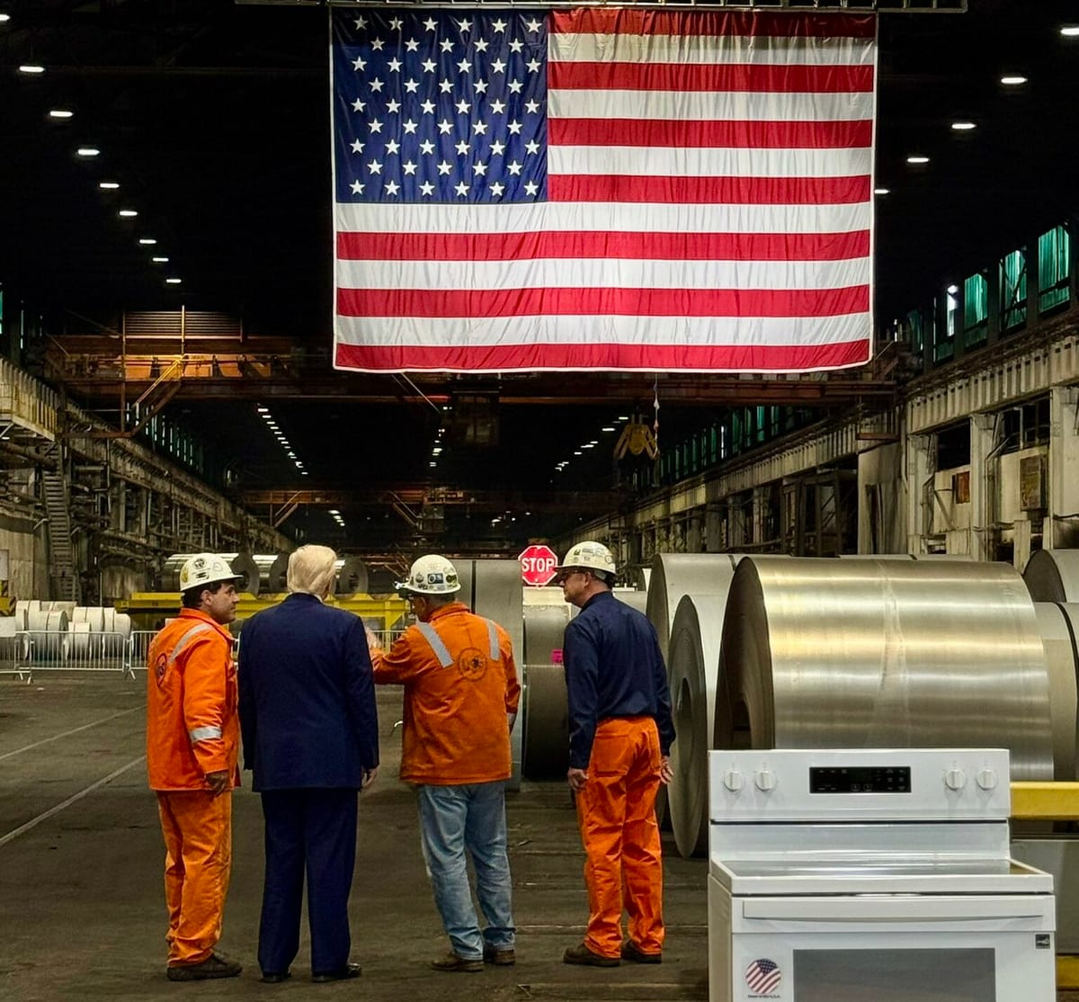 Trump duplica los aranceles al acero y al aluminio a partir del 4 de junio