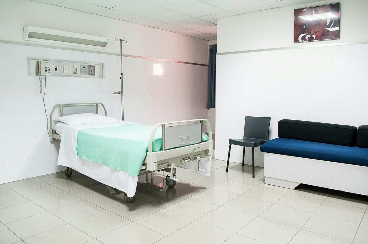 El Gobierno de Aragón cerrará el 20% de las camas hospitalarias este verano