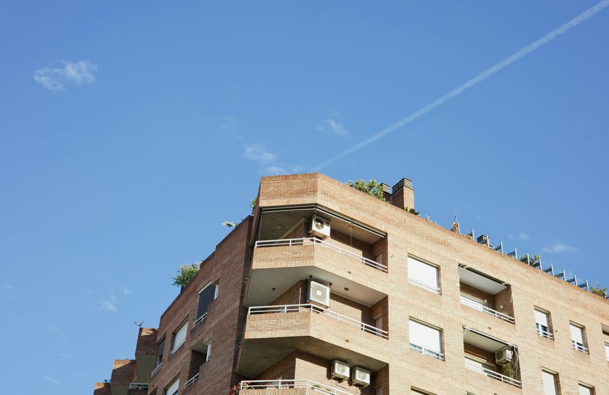 El precio de la vivienda subirá un 9% más hasta 2026 y el déficit alcanzará las 600.000 unidades este año