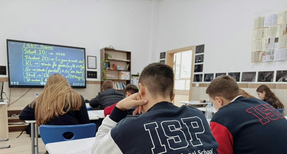 El uso intensivo de tecnología y menores requisitos académicos elevan el récord de suspensos en la ESO