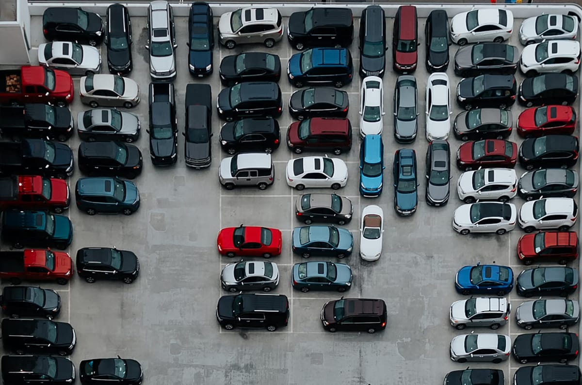 Los aranceles de Trump elevan los precios de automóviles nuevos y usados en Estados Unidos