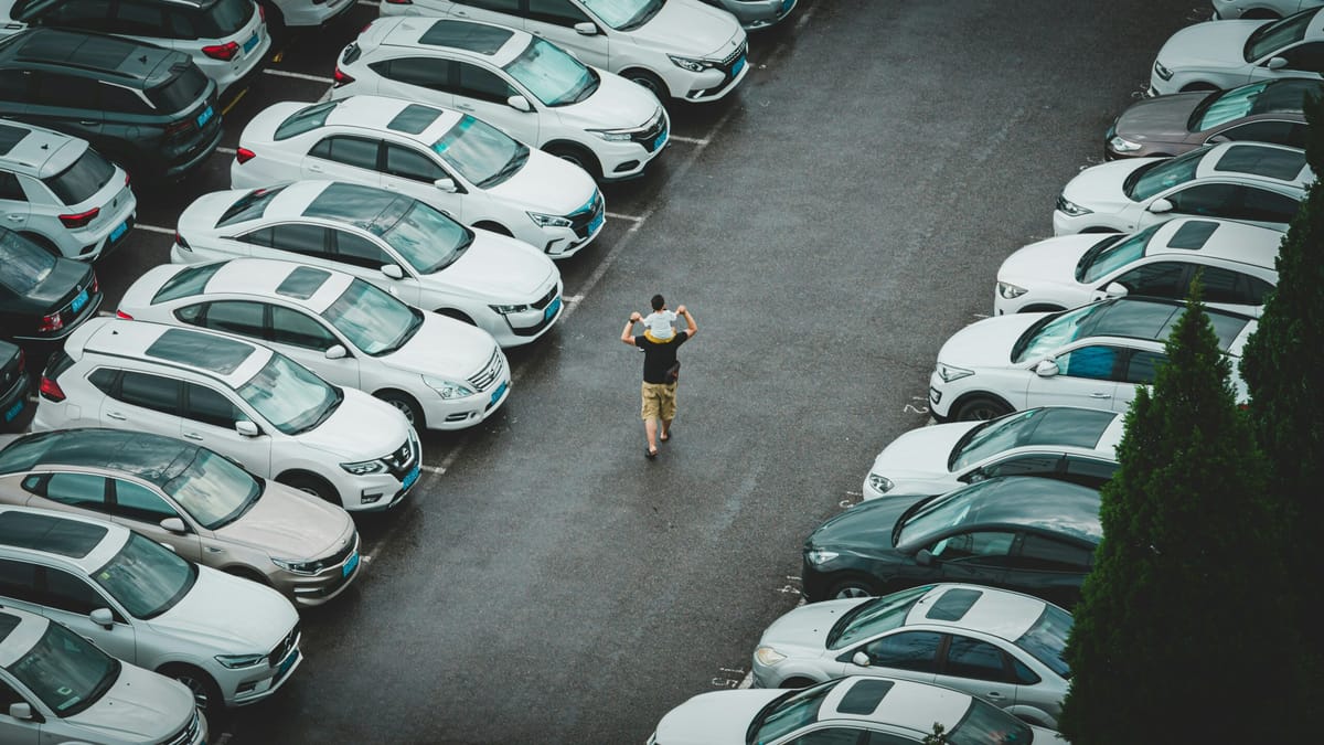 Los aranceles empujan el precio de los coches nuevos en EEUU a máximos históricos