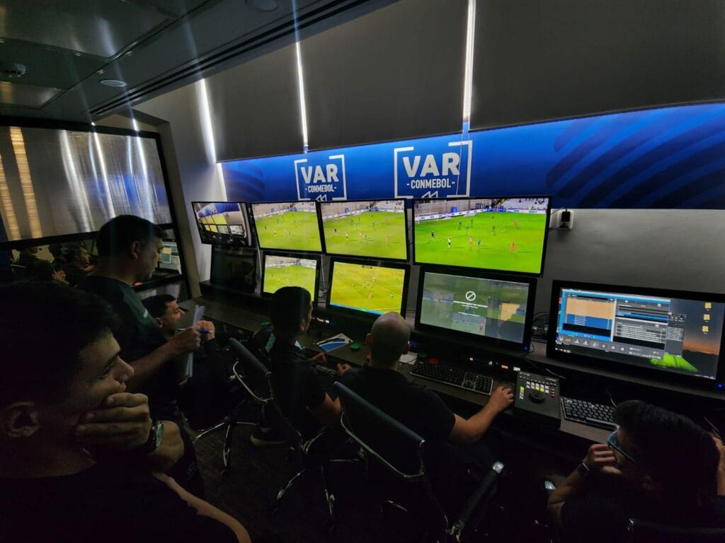 Trabajadores de Mediapro convocan huelga en las tres últimas jornadas de LaLiga
