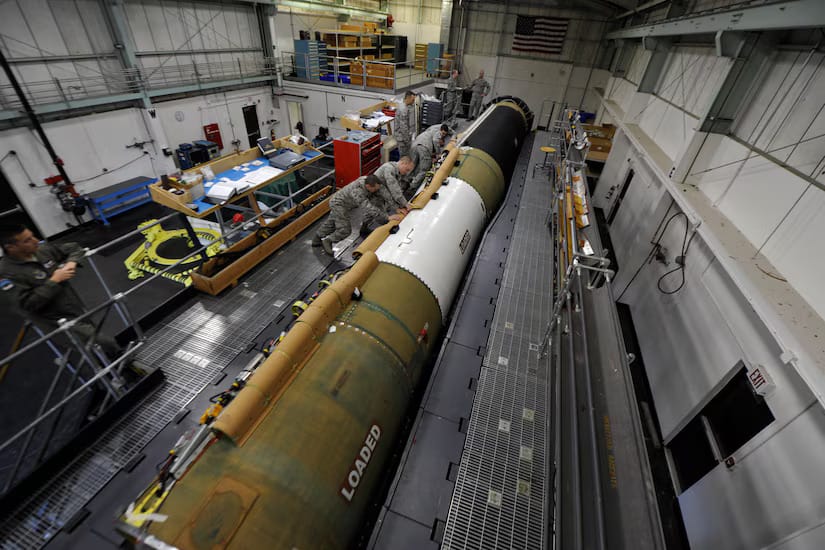 El gasto militar mundial bate récords en 2024 y crecen los riesgos de una nueva carrera nuclear