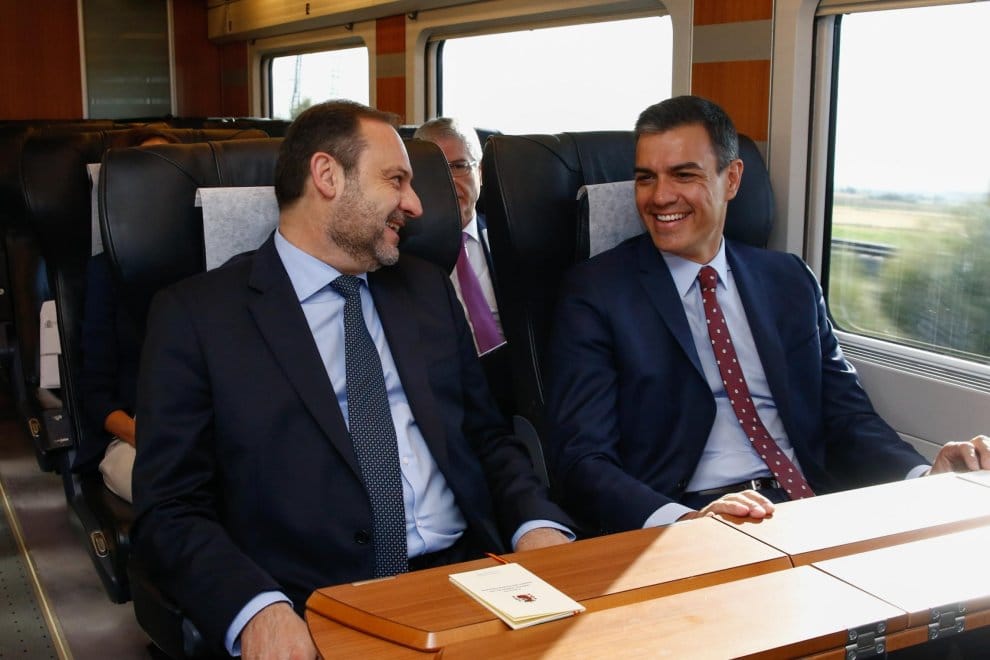 Sánchez se desmarca de los audios en los que Ábalos y Koldo se reparten mujeres y anuncia "medidas internas" en el PSOE