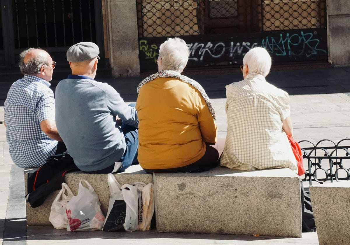 Uno de cada dos pensionistas cobra menos de 1.000 euros al mes y el 57% no alcanza el salario mínimo