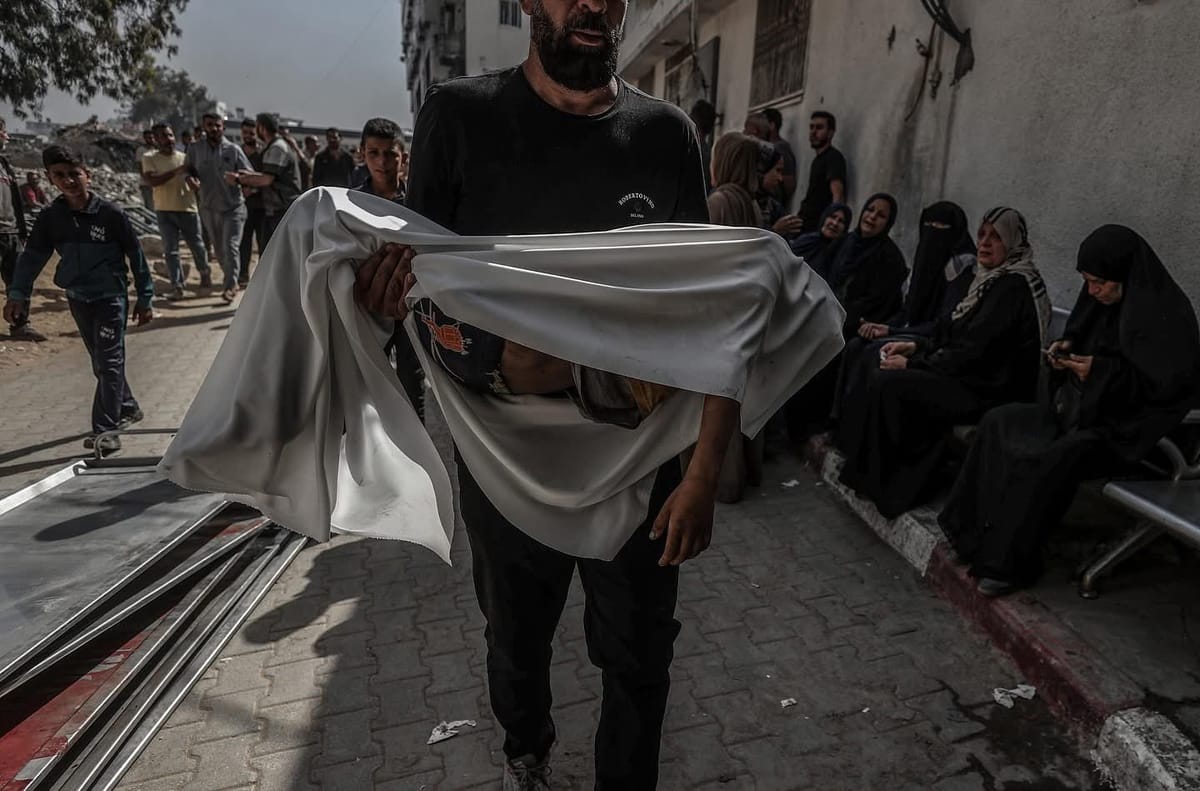 Israel bombardea zonas residenciales de Gaza tras clasificarlas "erróneamente" como evacuadas
