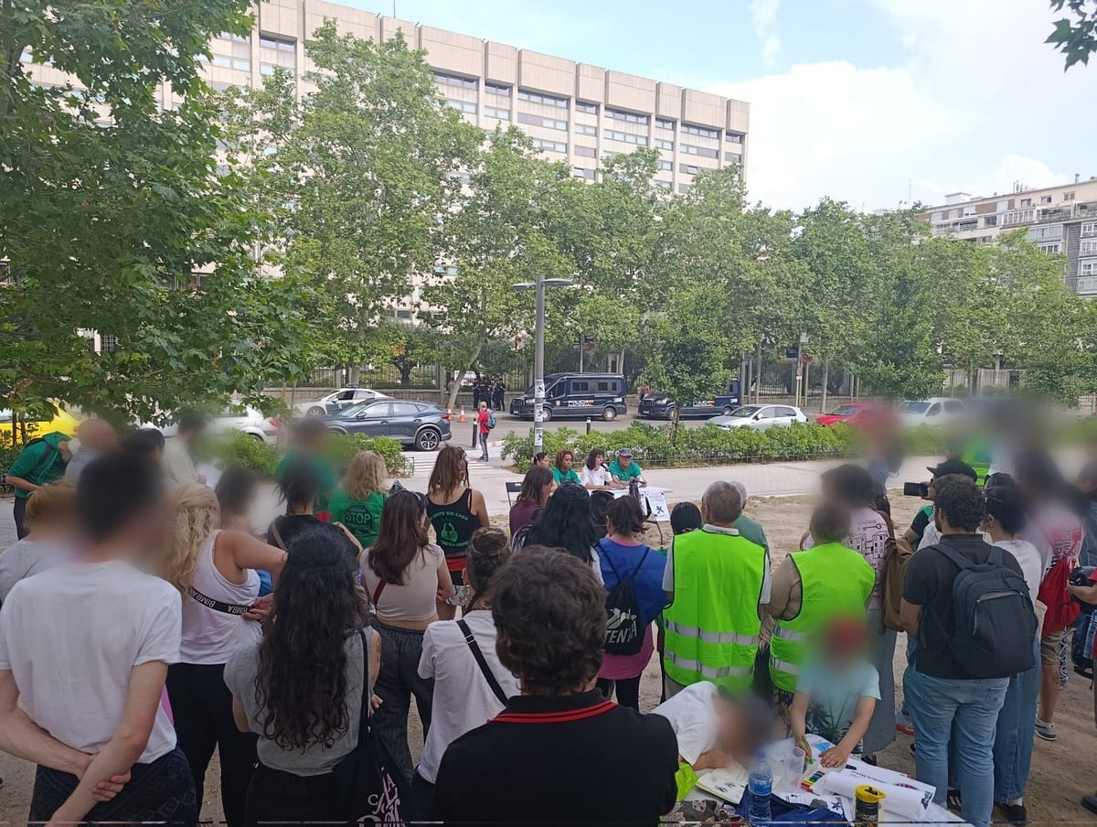 Multas por casi 100.000 euros al movimiento de vivienda por protestas contra desahucios y CaixaBank