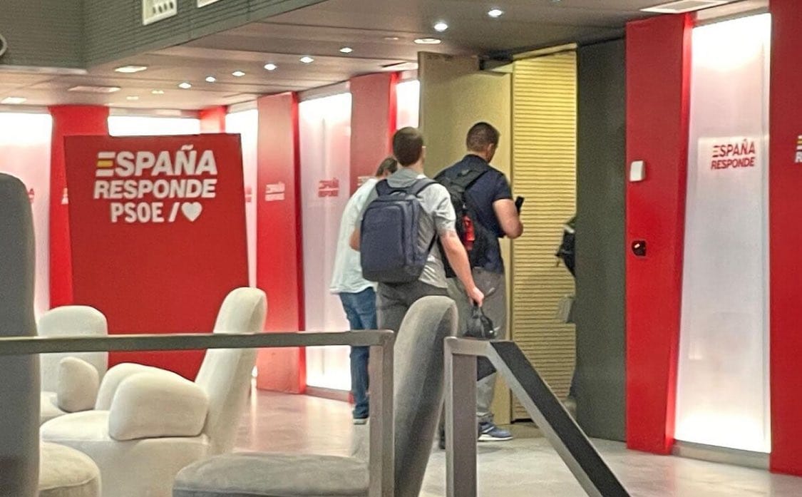 Moncloa planea relevar al jefe de la UCO en plena investigación de casos sensibles