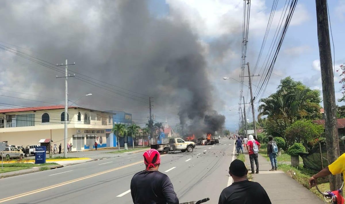 Panamá suspende derechos constitucionales en una provincia por las protestas por la reforma de la Seguridad Social