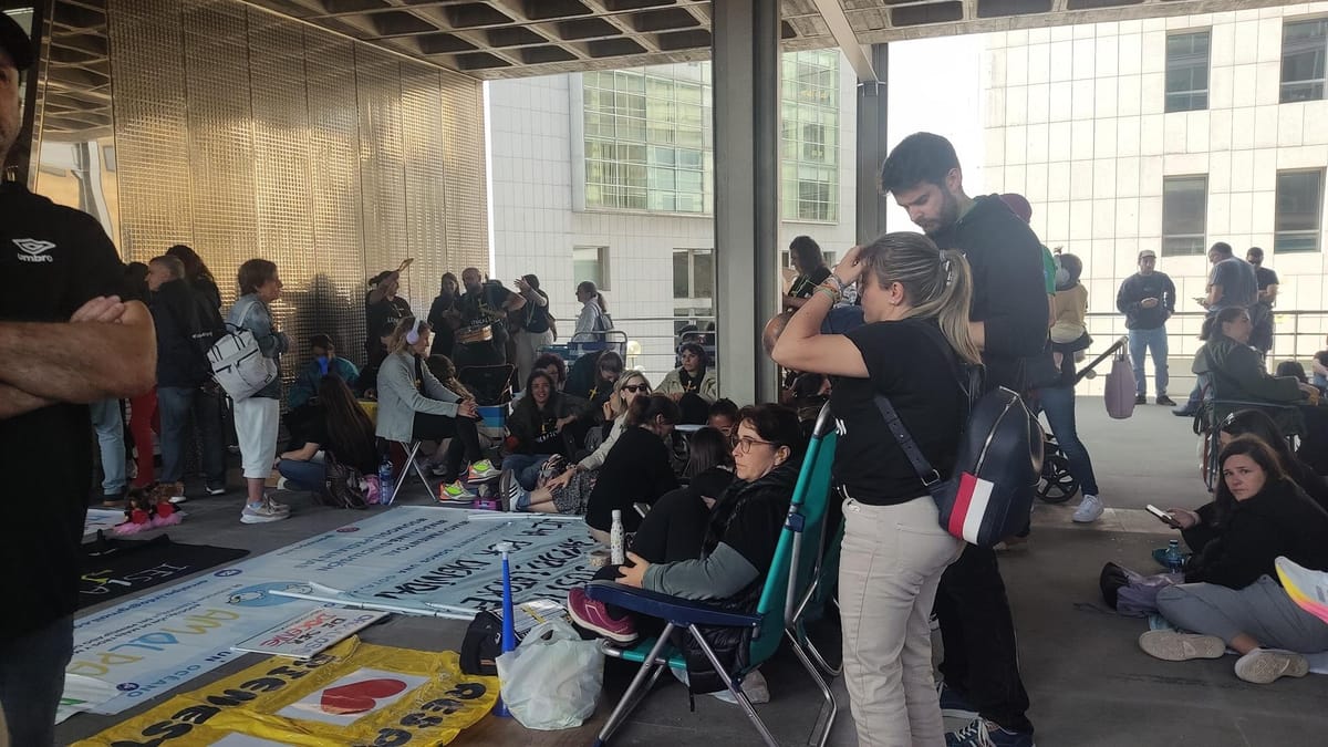 Gobierno de Asturies y sindicatos docentes alcanzan un preacuerdo para poner fin a la huelga educativa