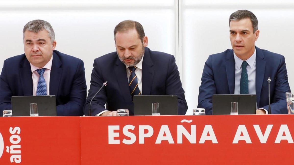 Mujeres del PSOE reclaman expulsar a militantes "puteros" del partido