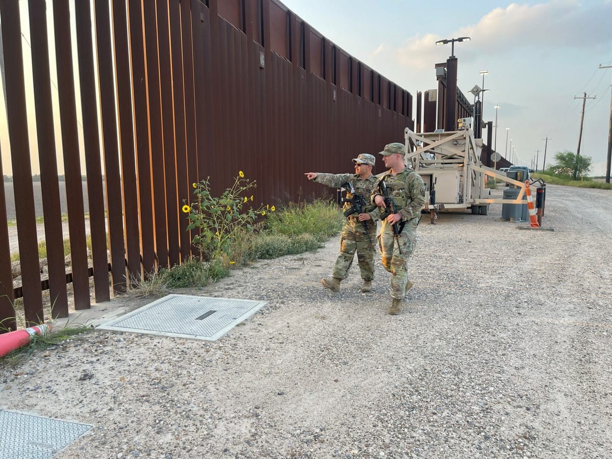 Texas también despliega la Guardia Nacional para reprimir las protestas