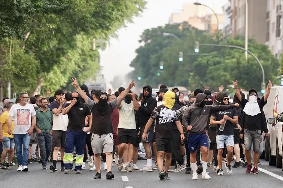 Trabajadores del metal en Cádiz mantienen el pulso y exigen garantías en el convenio colectivo